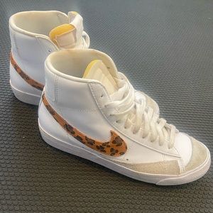 Womens cheetah Nike Blazer, size 8, like new.
